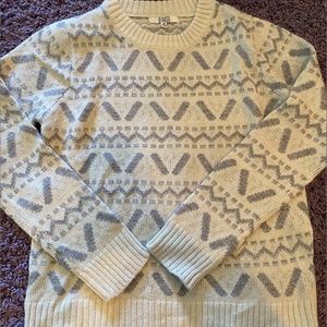 BB Dakota Aztec Gray/White Sweater